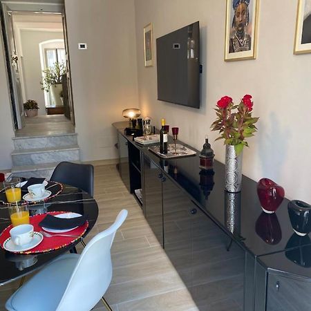 Calefati Gallery Luxury Apartment Bari Exterior photo